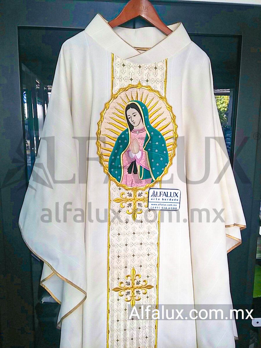 06 FLOR LIZ Medallon Virgen Guadalupe